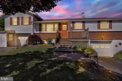 Exterior - 702 Frederick St, Reading, PA 19607 photo 6 of 6