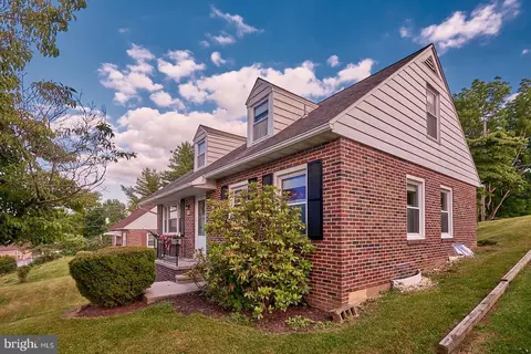 Exterior - 18 Ardmore Ave, Reading, PA 19607 photo 3 of 12