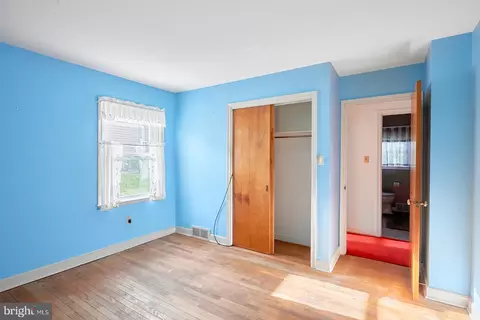 Bedroom - 18 Ardmore Ave, Reading, PA 19607 photo 4 of 10