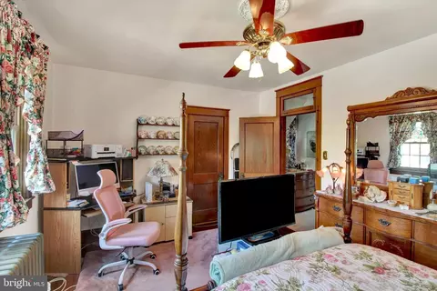 Bedroom - 238 E Walnut St, Reading, PA 19607 photo 2 of 6