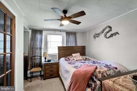 Bedroom - 312 Summit Ave, Reading, PA 19611 photo 1 of 4
