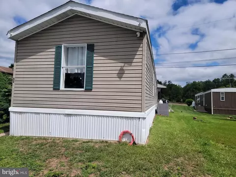 42 Virginia Ave, Birdsboro, PA 19508
