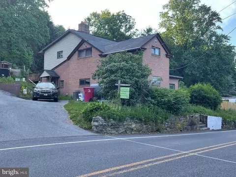 72 Preston Rd, Wernersville, PA 19565