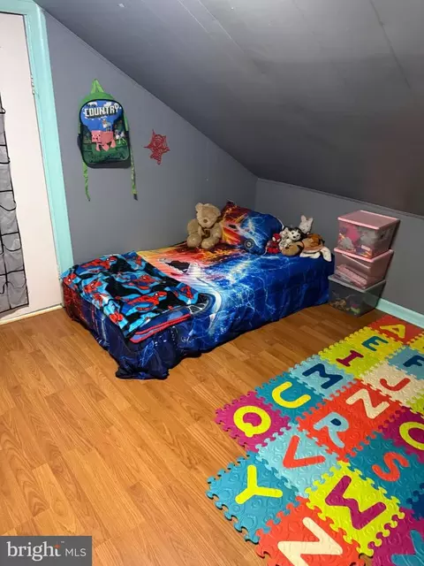 Bedroom - 523 Oley St, Wyomissing, PA 19610 photo 6 of 7