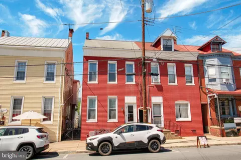 243 State St, Hamburg, PA 19526