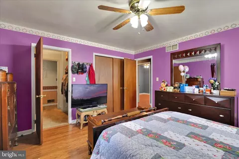 Bedroom - 37 Beavens Rd, Reading, PA 19608 photo 2 of 3