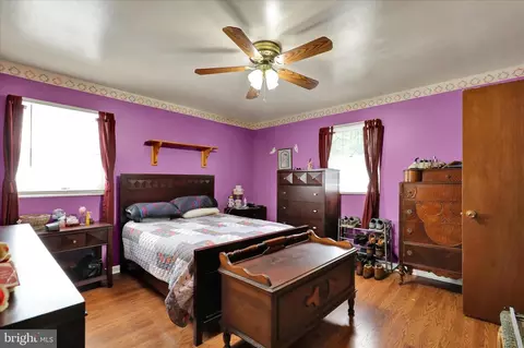 Bedroom - 37 Beavens Rd, Reading, PA 19608 photo 1 of 3