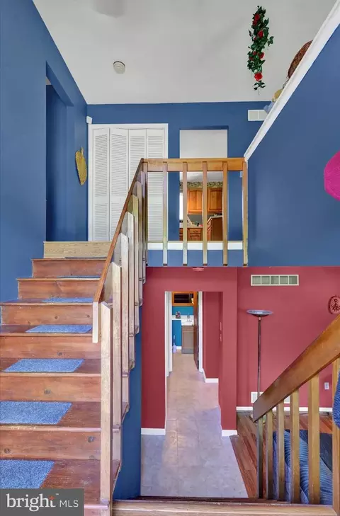 Entry Way - 37 Beavens Rd, Reading, PA 19608 photo 1 of 2