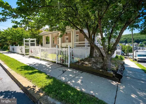 1702 Klein Ave, Reading, PA 19602 photo 3