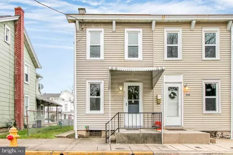 218 Cinder St, Birdsboro, PA 19508