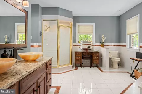 Bath - 415 Hunter Rd, Oley, PA 19547 photo 1 of 4