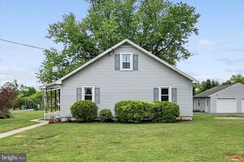 5910 Littlefield Ave, Reading, PA 19606