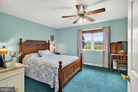 Bedroom - 534 Bertolet Mill Rd, Oley, PA 19547 photo 3 of 7