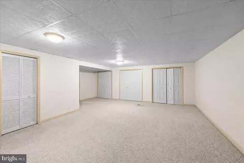 1032 Ithica, Reading, PA 19605 photo 23