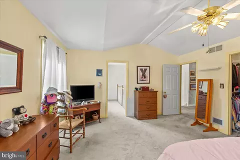 1032 Ithica, Reading, PA 19605 photo 13