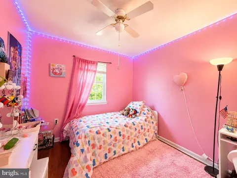 Bedroom - 2809 Knoll Way, Sinking Spring, PA 19608 photo 1 of 3