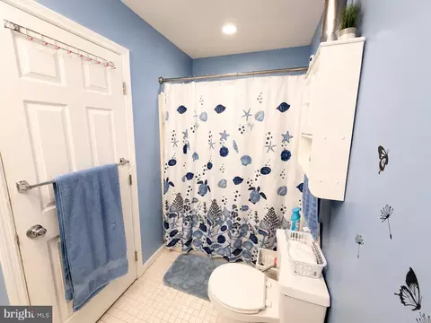 Bath - 2809 Knoll Way, Sinking Spring, PA 19608 photo 2 of 2