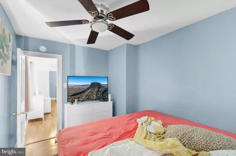 Bedroom - 1122 Buttonwood St, Reading, PA 19604 photo 3 of 3