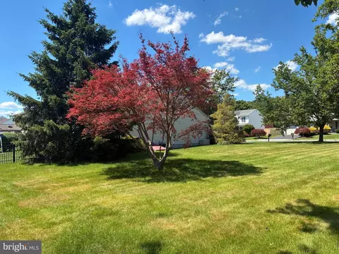 Exterior - 4580 Green Tree Rd, Reading, PA 19606 photo 7 of 7