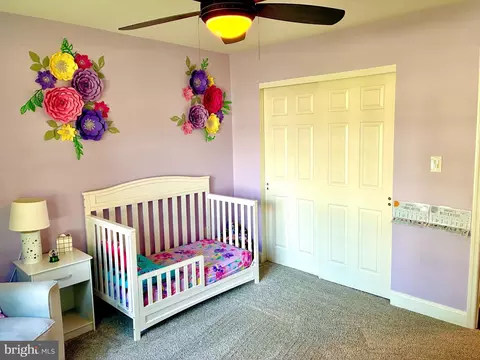 Bedroom - 4580 Green Tree Rd, Reading, PA 19606 photo 4 of 6