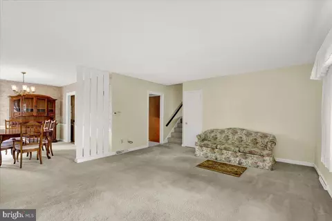 Living - 328 Wheatland Ave, Reading, PA 19607 photo 5 of 5