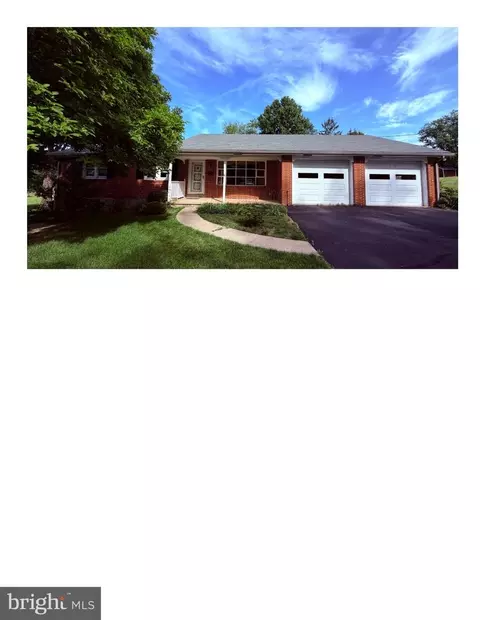 1599 County Line Rd, Bechtelsville, PA 19505