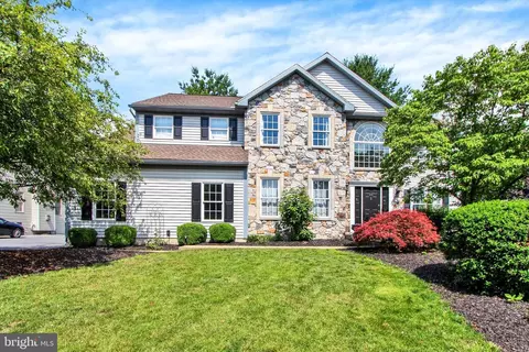 181 Green Valley Rd, Sinking Spring, PA 19608