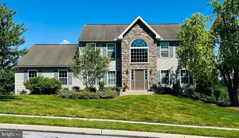 21 Hilgert Ave, Shillington, PA 19607