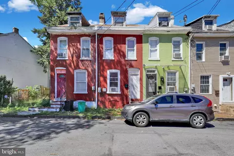 470 Spring Garden St, Reading, PA 19602