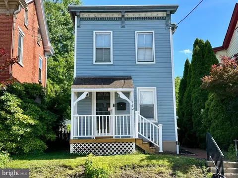 132 S Church St, Mohnton, PA 19540