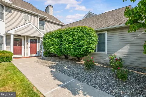 3217 F Garfield Ave, Reading, PA 19605