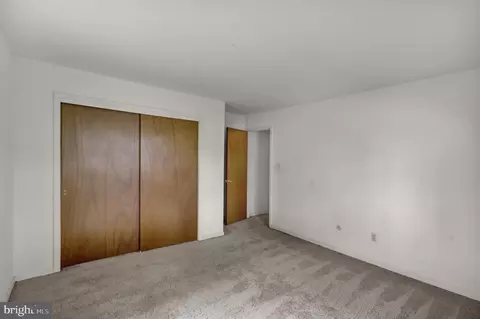 Bedroom - 2104 Gring Dr, Wyomissing, PA 19610 photo 3 of 3