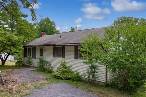 49 Preston Rd, Reinholds, PA 17569