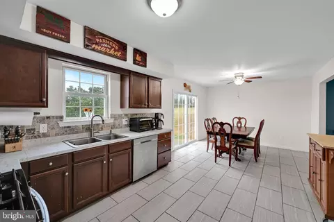 Kitchen - 387 Oneida Dr, Reading, PA 19608 photo 1 of 1