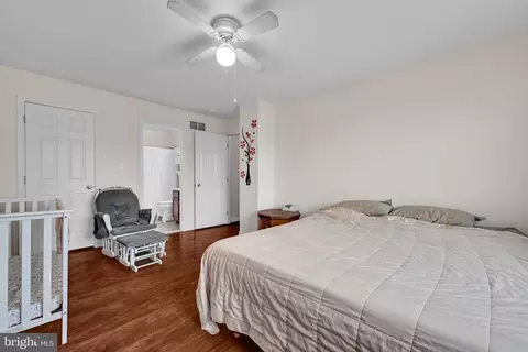 Bedroom - 387 Oneida Dr, Reading, PA 19608 photo 2 of 3