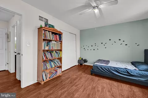 Bedroom - 387 Oneida Dr, Reading, PA 19608 photo 3 of 3