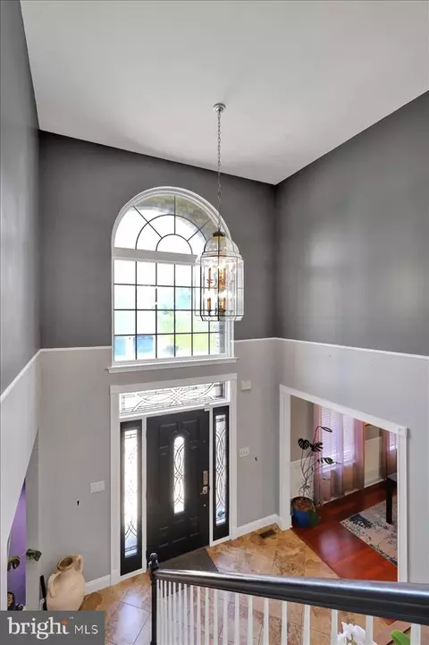 Entry Way - 22 Shelly Dr, Reading, PA 19608 photo 7 of 11