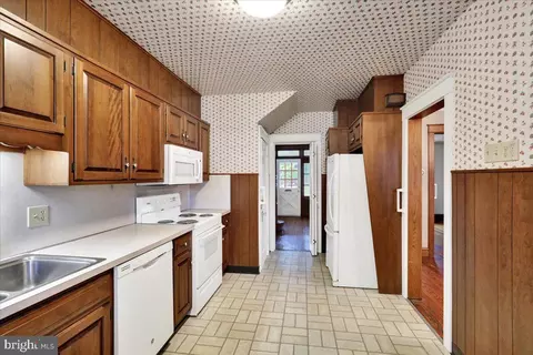 Kitchen - 116 N Miller St, Reading, PA 19607 photo 3 of 3