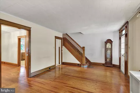 Living - 116 N Miller St, Reading, PA 19607 photo 5 of 5