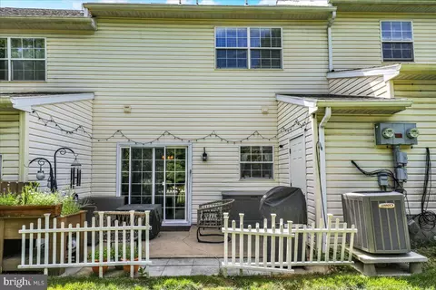 Exterior - 3 Ashfield Ct, Reading, PA 19607 photo 1 of 3