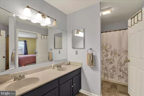 Bath - 3 Ashfield Ct, Reading, PA 19607 photo 1 of 1