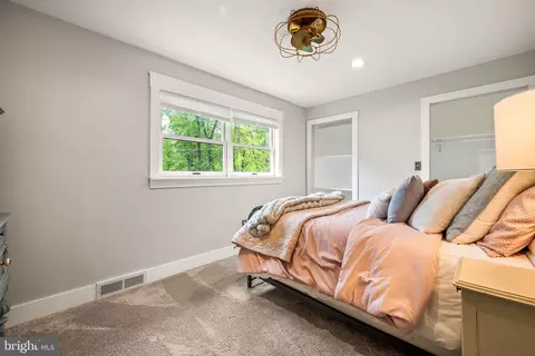 Bedroom - 41 Devon Dr, Reading, PA 19606 photo 5 of 8