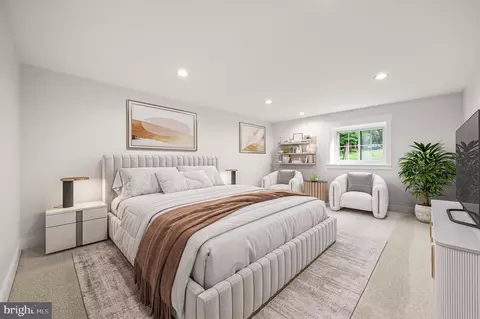 Bedroom - 41 Devon Dr, Reading, PA 19606 photo 1 of 8