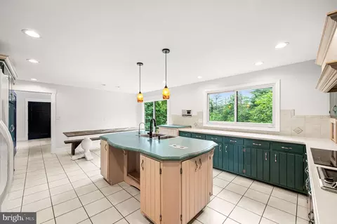 Kitchen - 41 Devon Dr, Reading, PA 19606 photo 1 of 3