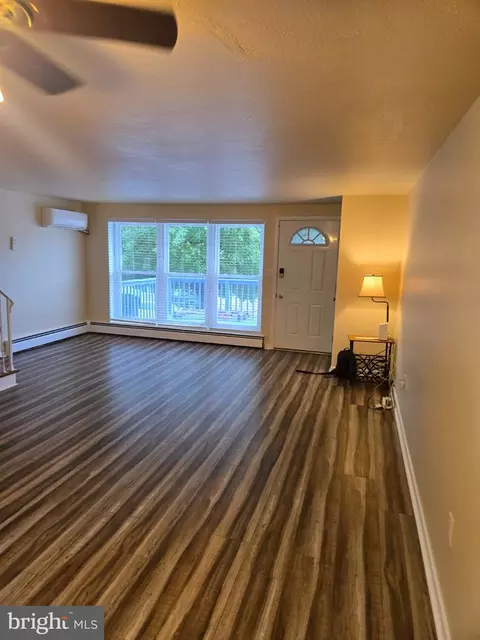 Living - 105 John Glenn Ave, Reading, PA 19607 photo 1 of 4
