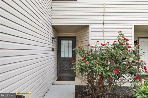 45 3 Holly Dr, Reading, PA 19606