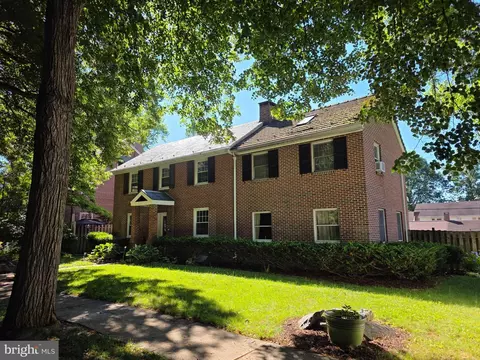 1428 Dauphin Ave, Reading, PA 19610