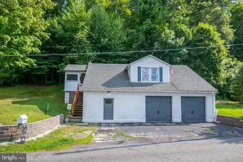 940 Unger Ln, Boyertown, PA 19512