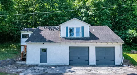 940 Unger Ln, Boyertown, PA 19512