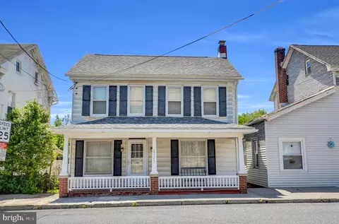 2123 Main St, Mohrsville, PA 19541